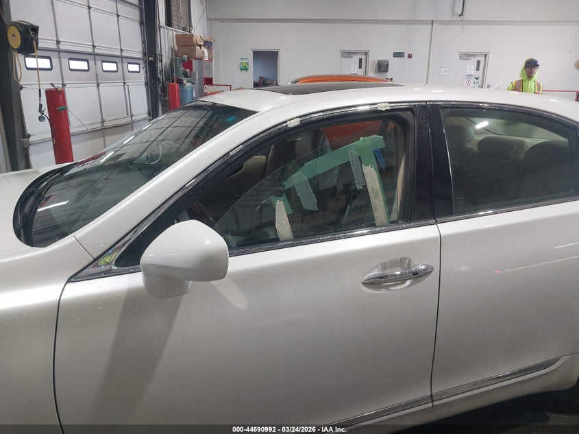 2009 Lexus Ls 460 VIN JTHCL46FX95002327 IAAI salvage auction — RIGHT SIDE, Clear (Montana), sold $1,225 on 2026-07-20 (photo 6)