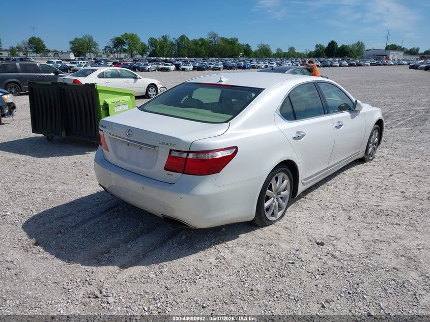 2009 Lexus Ls 460 VIN JTHCL46FX95002327 IAAI salvage auction — RIGHT SIDE, Clear (Montana), sold $1,225 on 2026-07-20 (photo 4)