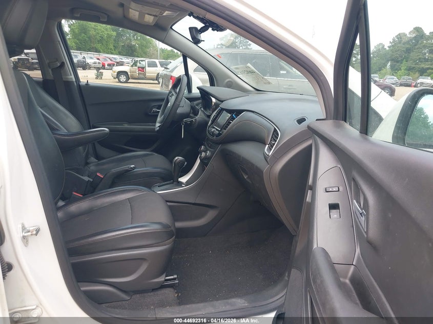 2022 Chevrolet Trax VIN KL7CJPSM0NB514295 IAAI salvage auction — FRONT END, Original (Texas), sold $2,375 on 2026-07-23 (photo 5)