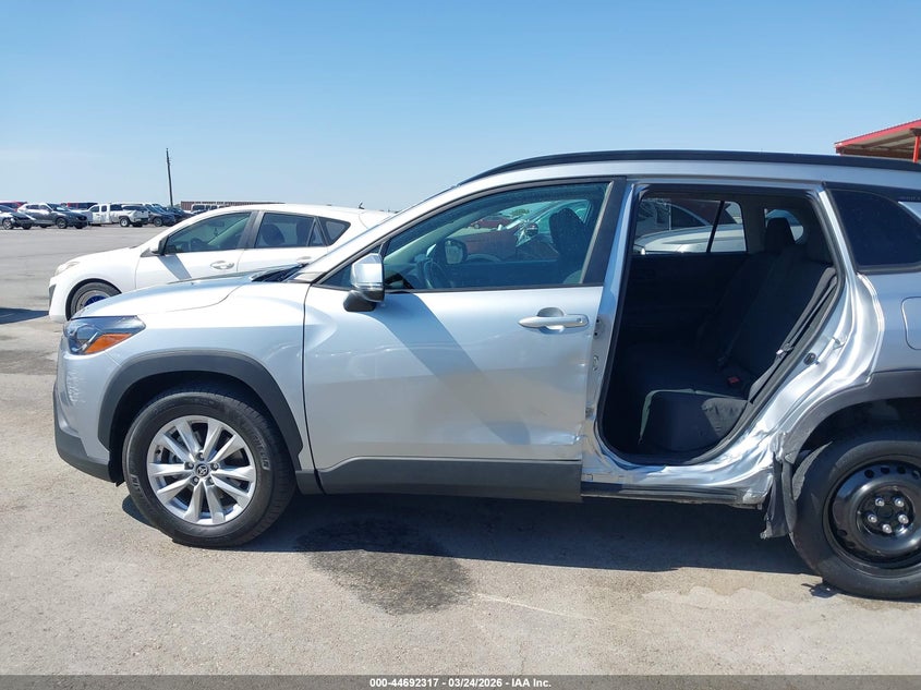 2023 Toyota Corolla cross VIN 7MUCAAAG7PV048345 IAAI salvage auction — LEFT SIDE, Original (Texas), sold $11,450 on 2026-09-04 (photo 6)