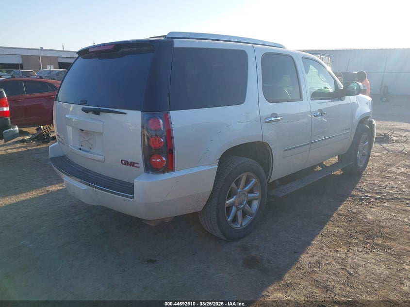 2011 Gmc Yukon VIN 1GKS2EEF4BR395543 IAAI salvage auction — RIGHT SIDE, Clear (Oklahoma), sold $1,275 on 2026-08-21 (photo 4)