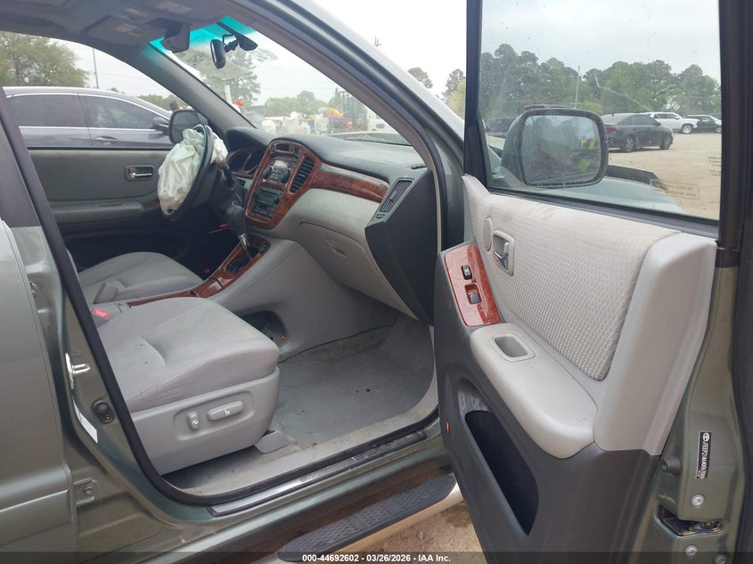 2004 Toyota Highlander VIN JTEEP21A640067000 IAAI salvage auction — FRONT END, Salvage (Texas), sold $525 on 2026-07-09 (photo 5)