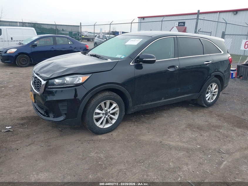 2019 Kia Sorento VIN 5XYPG4A38KG479565 IAAI salvage auction — FRONT END, Wait Title, sold $1,800 on 2026-07-07 (photo 2)