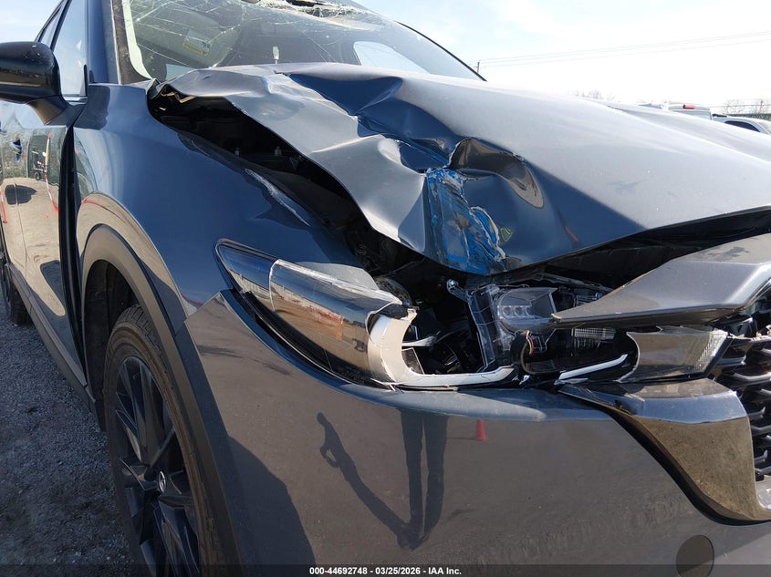 2023 Mazda Cx-5 VIN JM3KFBCM2P0138058 IAAI salvage auction — ROOF, Salvage (Kansas), sold $5,350 on 2026-07-10 (photo 6)