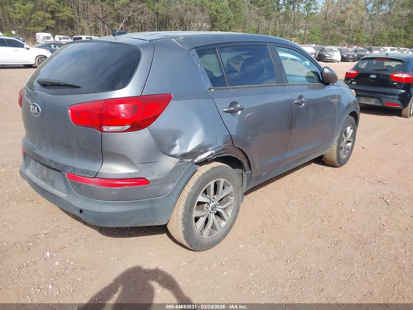 2016 Kia Sportage VIN KNDPB3AC3G7800456 IAAI salvage auction — LEFT SIDE, Wait Title, sold $950 on 2026-07-08 (photo 4)