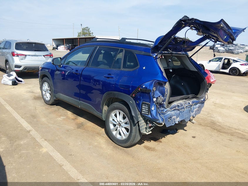 2025 Toyota Corolla cross VIN 7MUCAAAG9SV131266 IAAI salvage auction — REAR END, Wait Title, sold $8,600 on 2026-07-23 (photo 3)