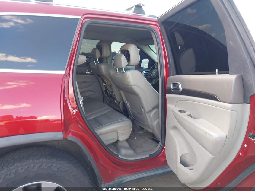 2011 Jeep Grand cherokee VIN 1J4RS4GG9BC513612 IAAI salvage auction — REAR END, Salvage (Arizona), sold $1,850 on 2026-07-19 (photo 8)