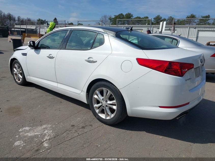2012 Kia Optima VIN 5XXGN4A7XCG052984 IAAI salvage auction — FRONT END, Wait Title, sold $700 on 2026-07-17 (photo 3)