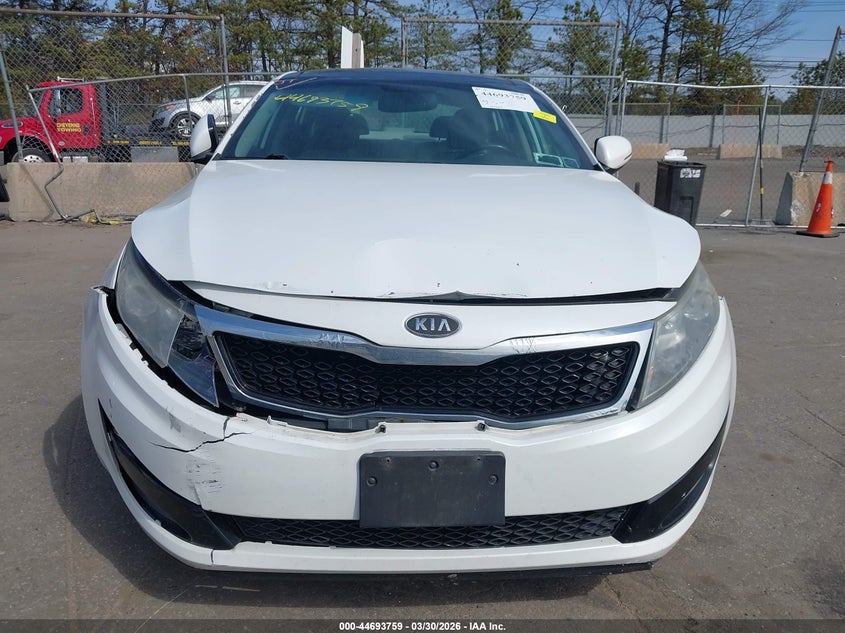 2012 Kia Optima VIN 5XXGN4A7XCG052984 IAAI salvage auction — FRONT END, Wait Title, sold $700 on 2026-07-17 (photo 6)