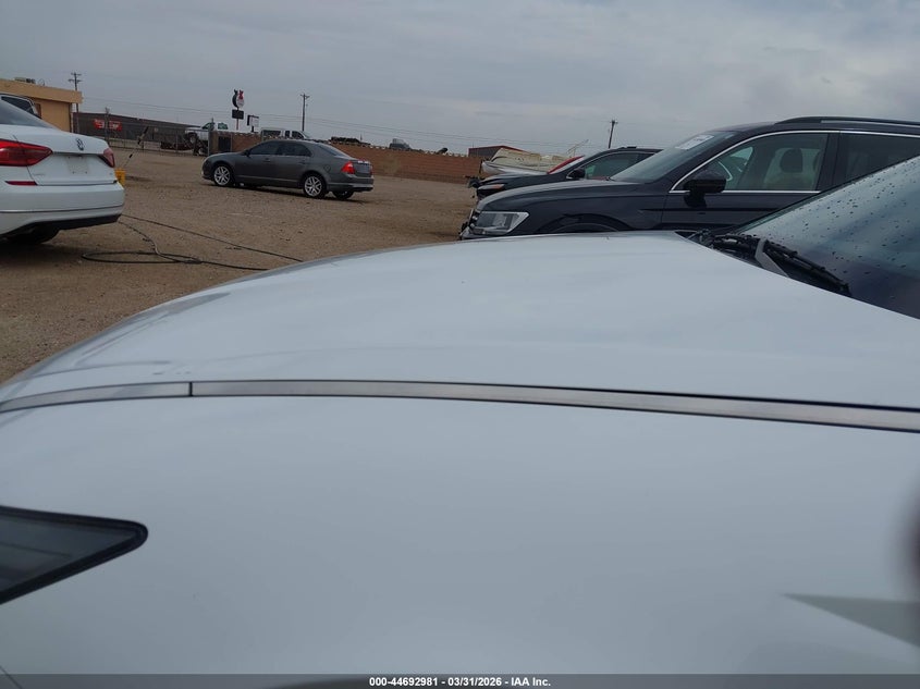 2020 Hyundai Sonata VIN 5NPEG4JAXLH030520 IAAI salvage auction — HAIL, Original (Texas), sold $2,750 on 2026-07-29 (photo 6)