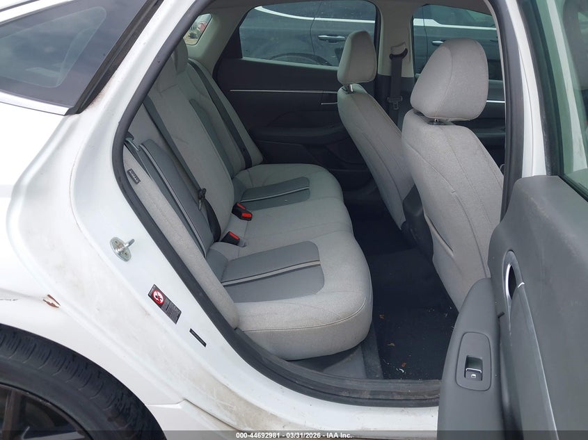 2020 Hyundai Sonata VIN 5NPEG4JAXLH030520 IAAI salvage auction — HAIL, Original (Texas), sold $2,750 on 2026-07-29 (photo 8)