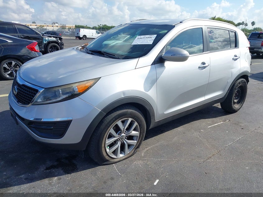 2015 Kia Sportage VIN KNDPB3ACXF7712583 IAAI salvage auction — REAR END, Wait Title, sold $2,025 on 2026-07-21 (photo 2)