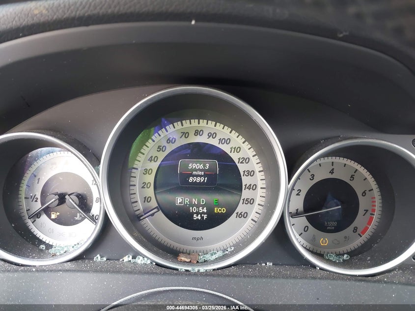 2014 Mercedes-benz C-klasse VIN WDDGF8AB3ER303259 IAAI salvage auction — LEFT & RIGHT, Salvage (Texas), sold $525 on 2026-07-28 (photo 7)