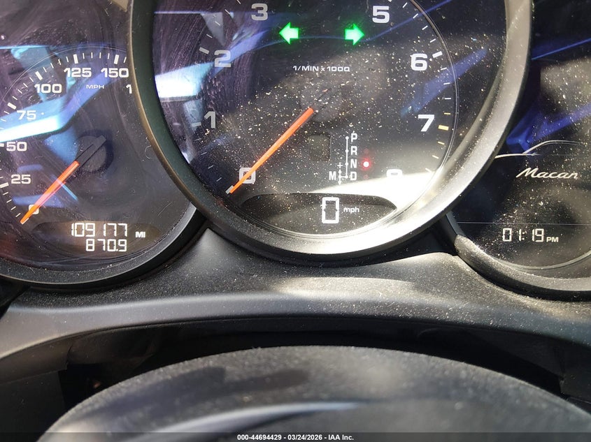2019 Porsche Macan VIN WP1AA2A52KLB03203 IAAI salvage auction — FRONT END, Wait Title, sold $5,900 on 2026-07-13 (photo 7)