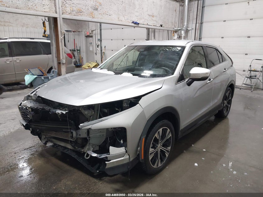 2022 Mitsubishi Eclipse cross VIN JA4ASWAA7NZ050495 IAAI salvage auction — FRONT END, Wait Title, sold $450 on 2026-07-10 (photo 2)