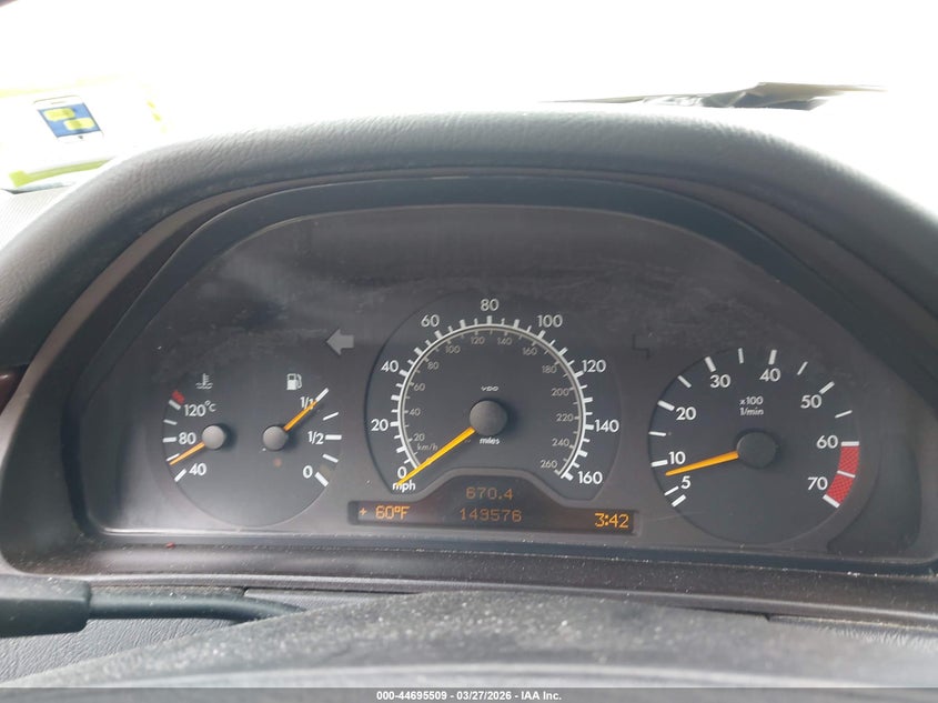 1999 Mercedes-benz E-klasse VIN WDBJF65H0XA843087 IAAI salvage auction — FRONT & REAR, Salvage (New Jersey), sold $475 on 2026-07-13 (photo 7)