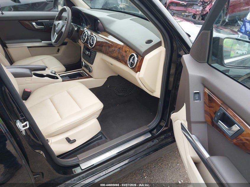 2013 Mercedes-benz Glk-klasse VIN WDCGG5HB0DF989640 IAAI salvage auction — FRONT END, Clear (Oklahoma), sold $3,200 on 2026-08-01 (photo 5)