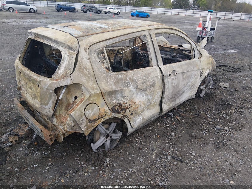 2019 Chevrolet Spark VIN KL8CB6SAXKC703695 IAAI salvage auction — ENGINE BURN, Parts Only (Arkansas), sold $25 on 2026-07-29 (photo 4)
