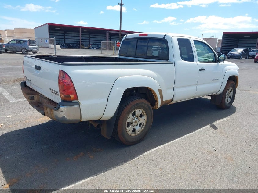 2007 Toyota Tacoma VIN 5TETU62N37Z445341 IAAI salvage auction — WATER/FLOOD, Salvage (Hawaii), sold $1,300 on 2026-07-14 (photo 4)