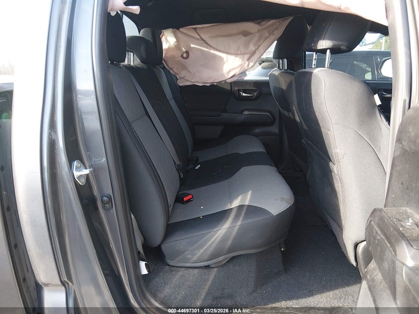 2021 Toyota Tacoma VIN 5TFCZ5AN0MX272846 IAAI salvage auction — FRONT END, Wait Title, sold $10,400 on 2026-07-29 (photo 8)