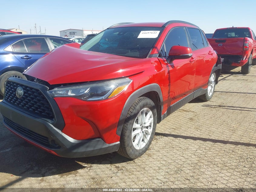 2022 Toyota Corolla cross VIN 7MUCAAAG8NV013892 IAAI salvage auction — FRONT & REAR, Wait Title, sold $2,325 on 2026-07-14 (photo 2)