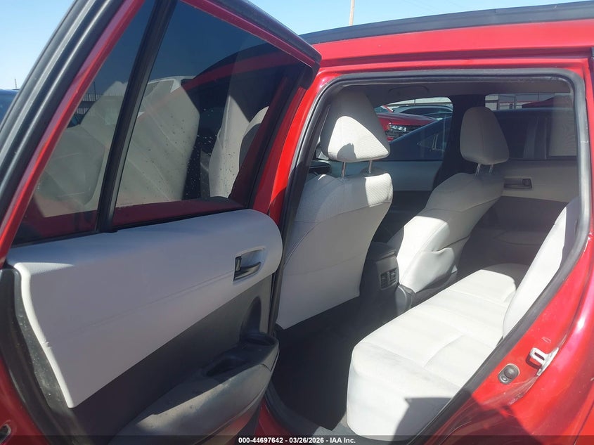 2022 Toyota Corolla cross VIN 7MUCAAAG8NV013892 IAAI salvage auction — FRONT & REAR, Wait Title, sold $2,325 on 2026-07-14 (photo 8)
