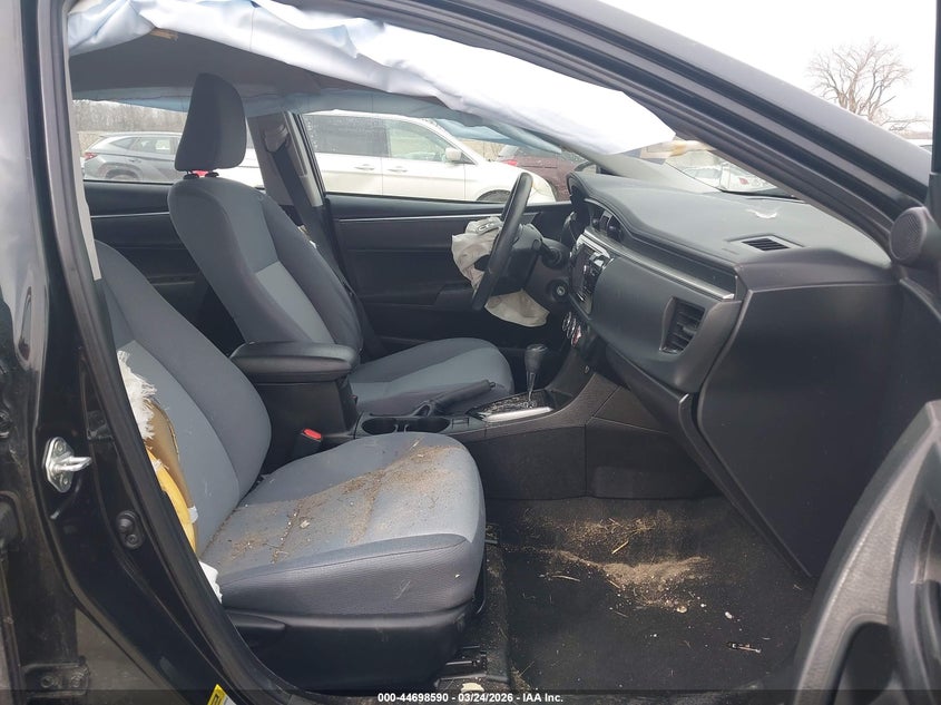 2016 Toyota Corolla VIN 5YFBURHE0GP529367 IAAI salvage auction — FRONT END, Wait Title, sold $925 on 2026-08-21 (photo 5)