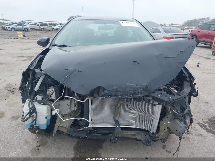 2016 Toyota Corolla VIN 5YFBURHE0GP529367 IAAI salvage auction — FRONT END, Wait Title, sold $925 on 2026-08-21 (photo 6)