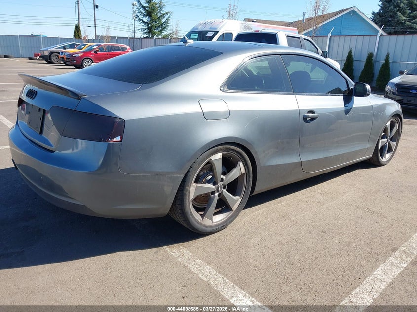 2013 Audi A5 VIN WAULFAFR5DA010155 IAAI salvage auction — LEFT SIDE, Salvage (Oregon), sold $1,425 on 2026-07-14 (photo 4)