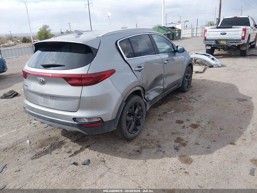 2020 Kia Sportage VIN KNDP63AC2L7687615 IAAI salvage auction — RIGHT SIDE, Clear (New Mexico), sold $4,100 on 2026-07-13 (photo 4)