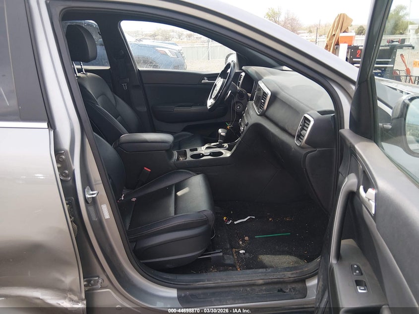 2020 Kia Sportage VIN KNDP63AC2L7687615 IAAI salvage auction — RIGHT SIDE, Clear (New Mexico), sold $4,100 on 2026-07-13 (photo 5)