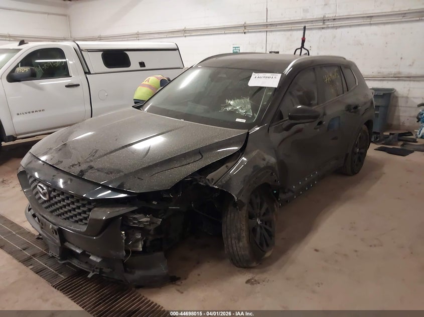 2025 Mazda Cx-50 VIN 7MMVABDM8SN329823 IAAI salvage auction — FRONT END, Salvage (Minnesota), sold $7,100 on 2026-08-02 (photo 2)