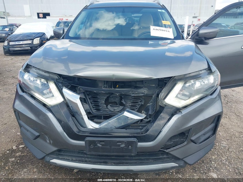 2017 Nissan Rogue VIN JN8AT2MT0HW135357 IAAI salvage auction — FRONT END, Wait Title, sold $3,350 on 2026-07-23 (photo 6)