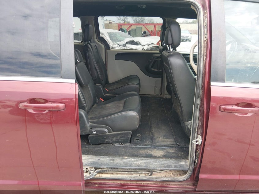 2019 Dodge Caravan VIN 2C4RDGCG4KR774595 IAAI salvage auction — RIGHT SIDE, Clear (Missouri), sold $625 on 2026-07-05 (photo 8)