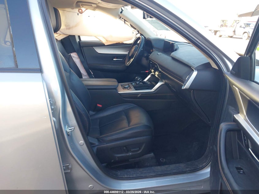 2024 Mazda Cx-90 VIN JM3KKDHA3R1136984 IAAI salvage auction — LEFT SIDE, Salvage (Utah), sold $11,500 on 2026-07-24 (photo 5)