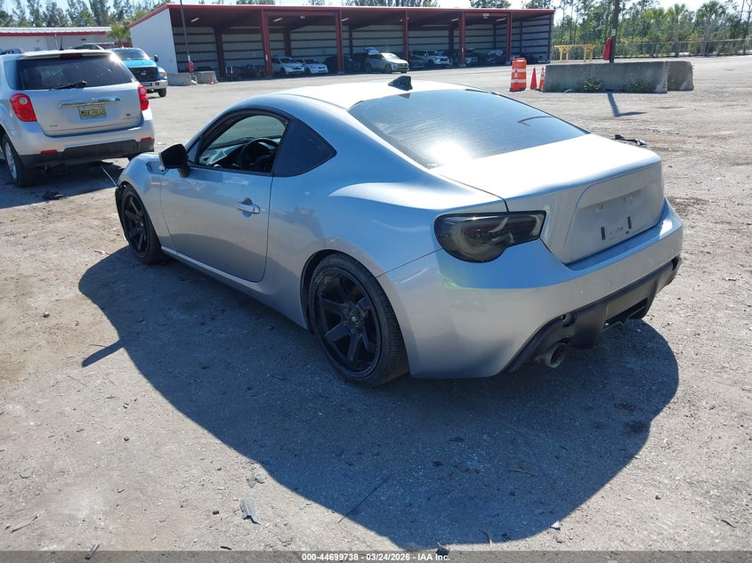2015 Scion Fr-s VIN JF1ZNAA18F8700886 IAAI salvage auction — FRONT END, Clear (Florida), sold $850 on 2026-07-13 (photo 3)