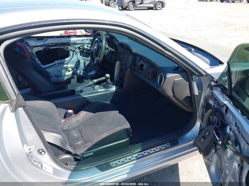 2015 Scion Fr-s VIN JF1ZNAA18F8700886 IAAI salvage auction — FRONT END, Clear (Florida), sold $850 on 2026-07-13 (photo 5)