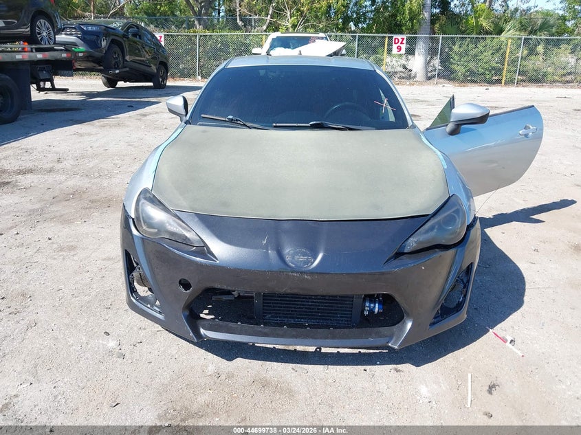 2015 Scion Fr-s VIN JF1ZNAA18F8700886 IAAI salvage auction — FRONT END, Clear (Florida), sold $850 on 2026-07-13 (photo 6)