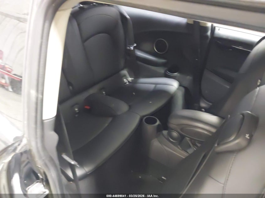 2014 Mini Hard top VIN WMWXM7C53ET985772 IAAI salvage auction — FRONT END, Wait Title, sold $200 on 2026-07-10 (photo 8)