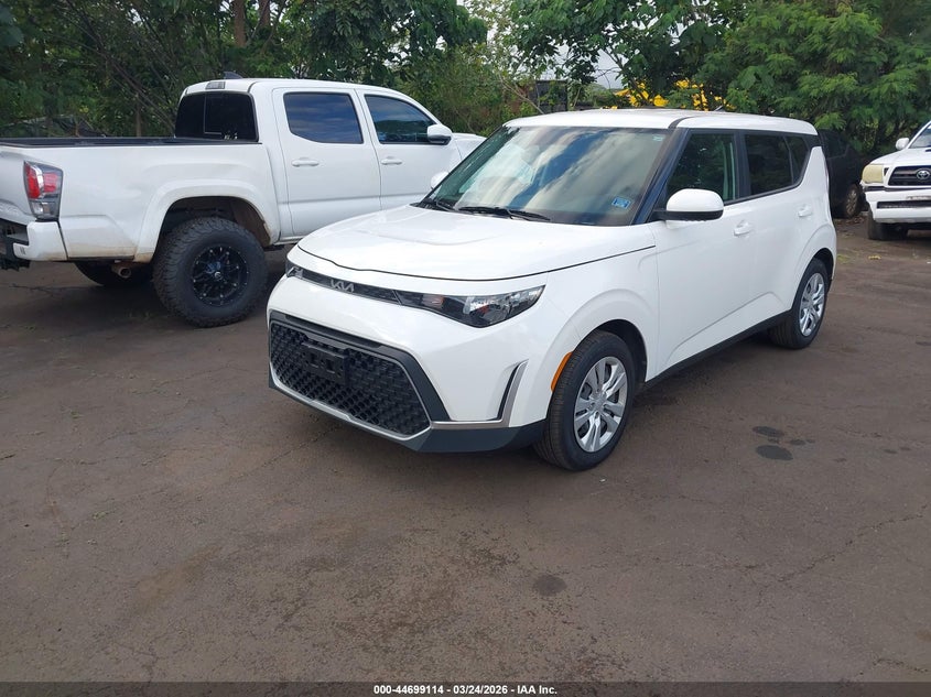 2025 Kia Soul VIN KNDJ23AU5S7941343 IAAI salvage auction — RIGHT SIDE, Salvage (Hawaii), sold $75 on 2026-07-21 (photo 2)