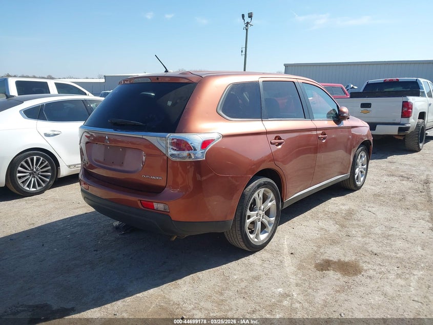2014 Mitsubishi Outlander VIN JA4AD3A34EZ012085 IAAI salvage auction — RIGHT FRONT, Clear (Oklahoma), sold $875 on 2026-07-22 (photo 4)