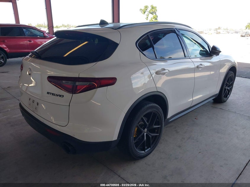 2019 Alfa romeo Stelvio VIN ZASPAKAN6K7C70000 IAAI salvage auction — FRONT END, Salvage Title (California), sold $6,725 on 2026-07-07 (photo 4)
