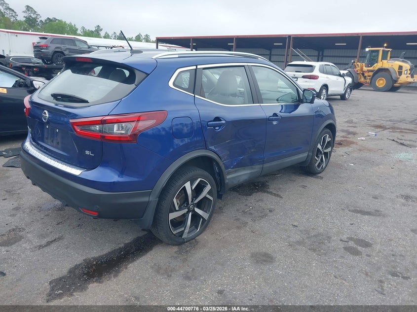 2020 Nissan Rogue VIN JN1BJ1CV5LW256108 IAAI salvage auction — REAR END, Wait Title, sold $5,300 on 2026-07-19 (photo 4)