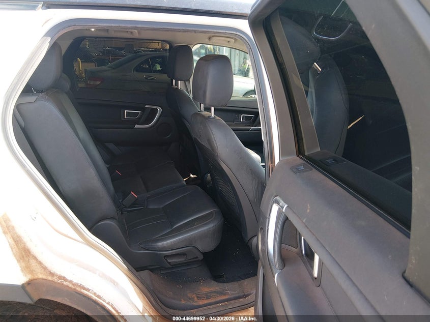 2017 Land rover Discovery sport VIN SALCR2BG5HH649162 IAAI salvage auction — WATER/FLOOD, Salvage (Hawaii), sold $125 on 2026-07-28 (photo 8)