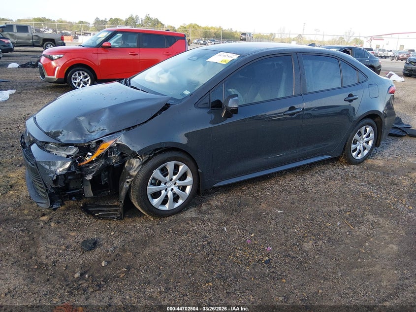 2025 Toyota Corolla VIN 5YFB4MDE3SP261237 IAAI salvage auction — LEFT FRONT, Wait Title, sold $4,600 on 2026-07-11 (photo 2)