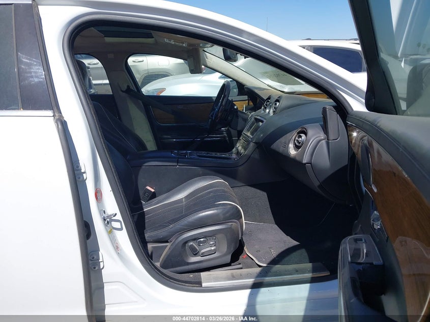 2012 Jaguar Xj VIN SAJWA1GE3CMV34249 IAAI salvage auction — NORMAL WEAR, Clear (Montana), sold $450 on 2026-07-28 (photo 5)