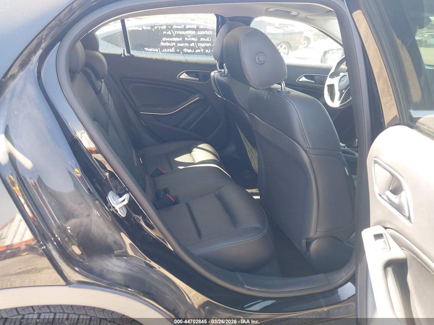 2015 Mercedes-benz Gla-klasse VIN WDCTG4EB3FJ172238 IAAI salvage auction — FRONT END, Clear (Oklahoma), sold $1,525 on 2026-07-28 (photo 8)