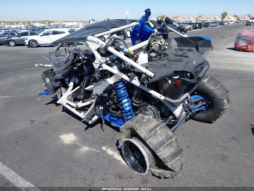 2022 Can-am/ brp Maverick VIN 3JBVXAV26NE000412 IAAI salvage auction — ALL OVER, Salvage (Nevada), sold $4,900 on 2026-09-01 (photo 3)