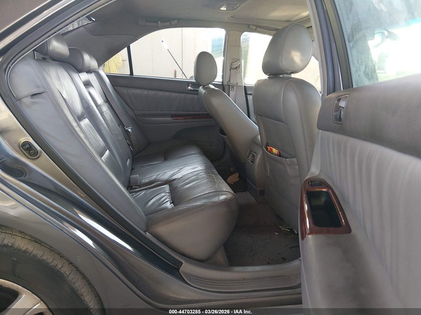 2006 Toyota Camry VIN JTDBF32K660169634 IAAI salvage auction — REAR END, Rebuildable (Florida), sold $500 on 2026-07-09 (photo 8)