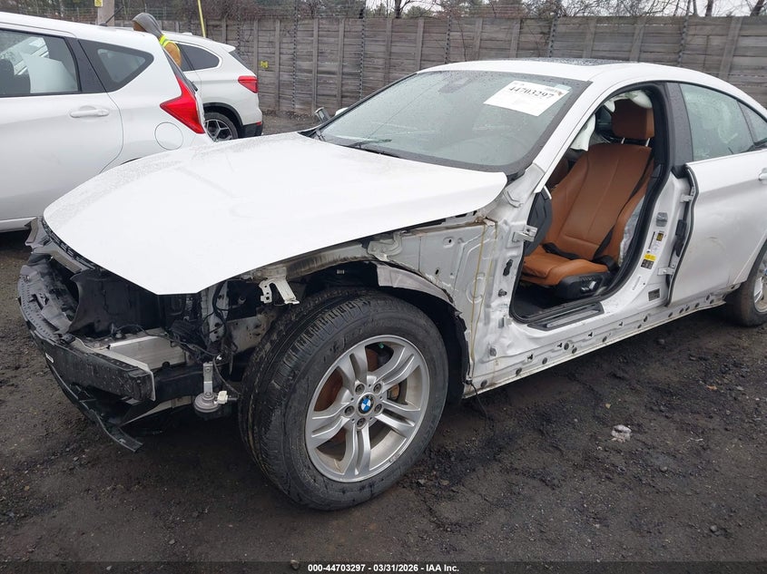 2018 BMW 4er VIN WBA4J3C50JBL03631 IAAI salvage auction — FRONT END, Clear (Massachusetts), sold $2,750 on 2026-07-10 (photo 2)